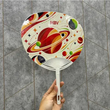 Quạt Cầm Tay In Logo Theo Yêu Cầu – Quạt Nhựa Quảng Cáo Doanh Nghiệp