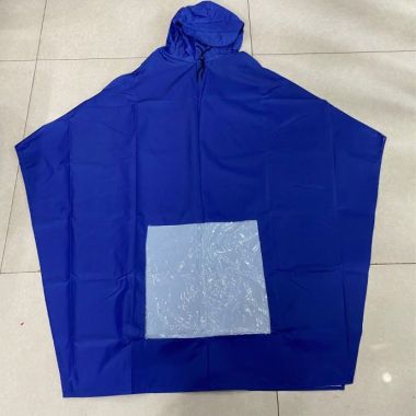 Áo Mưa Trùm Đầu Màu Đỏ Đô Có Kính – Quà Tặng Doanh Nghiệp In Logo Theo Yêu Cầu