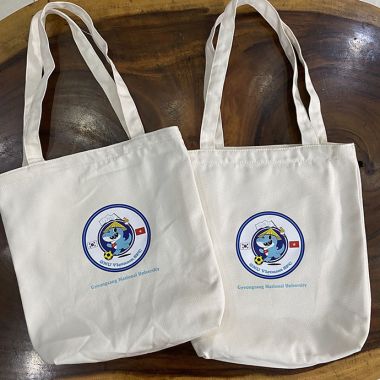 Bộ quà tặng túi canvas - khăn tắm - móc khóa in logo | Quà Tặng Nhanh