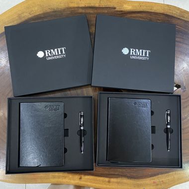 Bộ quà tặng sổ tay đơn giản - Bộ quà tặng sổ tay RMIT | Quà Tặng Nhanh