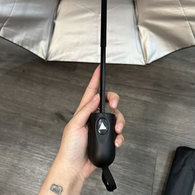 Ô Dù Gấp 3 In Logo Khách Sạn – Quà Tặng Doanh Nghiệp Cao Cấp