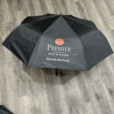 Ô Dù Gấp 3 In Logo Khách Sạn – Quà Tặng Doanh Nghiệp Cao Cấp