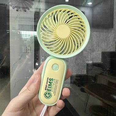QUẠT MINI CẦM TAY TÍCH ĐIỆN IN LOGO THEO YÊU CẦU