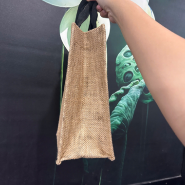 Túi Vải Đay In Logo Theo Yêu Cầu – Quà Tặng Thân Thiện Môi Trường