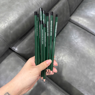 Bút Chì In Logo Thiết Kế Theo Yêu Cầu – Quà Tặng Nhanh