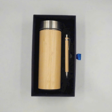 Bình Gỗ Giữ Nhiệt Ống Tre In Logo Theo Yêu Cầu – Sang Trọng, Thân Thiện