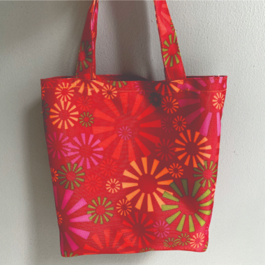Túi vải không dệt đỏ họa tiết hoa pháo nhiều màu