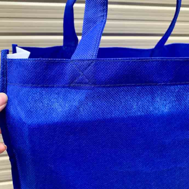 Túi vải không dệt màu xanh in logo theo yêu cầu