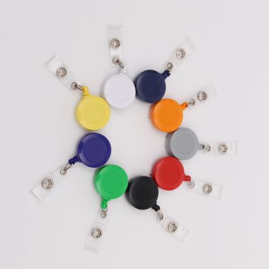 Cuộn Dây Đeo Thẻ Rút Màu Trắng – Badge Reel In Logo Khiên Xanh