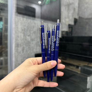 Bút Bi Giá Rẻ In Logo Theo Yêu Cầu - Quà Tặng Doanh Nghiệp