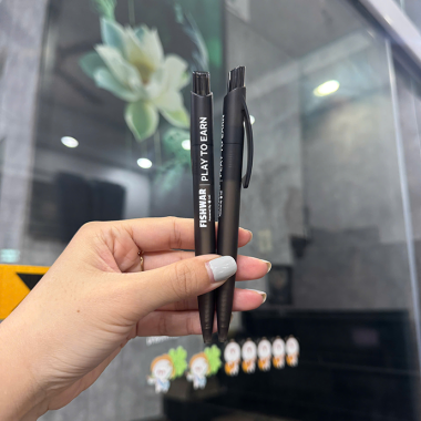 Bút Bi Nhựa In Logo Theo Yêu Cầu - Giá Rẻ, Chất Lượng Cao
