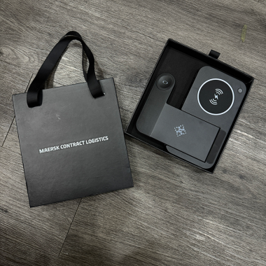 Bộ Quà Tặng Sạc Không Dây In Logo Theo Yêu Cầu - Quà Tặng Công Nghệ Cao Cấp