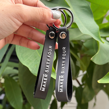 Móc Khóa Cao Su Dập Nổi Thiết Kế Theo Yêu Cầu – Bền, Đẹp, In Logo | Quà Tặng Nhanh