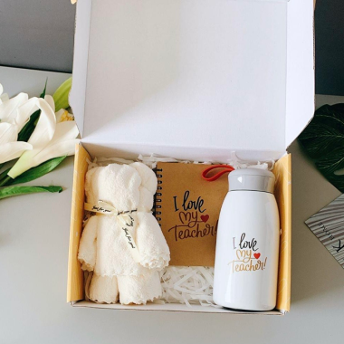 Bộ Quà Tặng Bình Nước & Bộ Muỗng Đũa - Túi Vải In Logo Theo Yêu Cầu