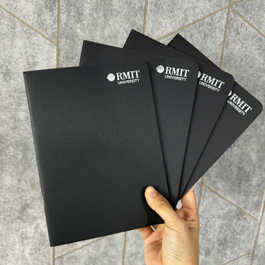 Sổ Tay A5 In RMIT - In Logo Theo Yêu Cầu – Quà Tặng Doanh Nghiệp Chất Lượng