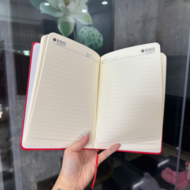 Sổ Tay A5 In RMIT - In Logo Theo Yêu Cầu – Quà Tặng Doanh Nghiệp Chất Lượng