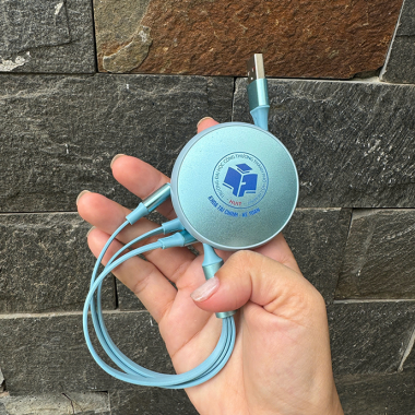 Bộ Sạc Adapter Kèm Dây Sạc In Logo – Quà Tặng Công Nghệ Giá Rẻ