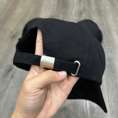 Mũ Lưỡi Trai In Logo Theo Yêu Cầu – Quà Tặng Doanh Nghiệp Thời Trang