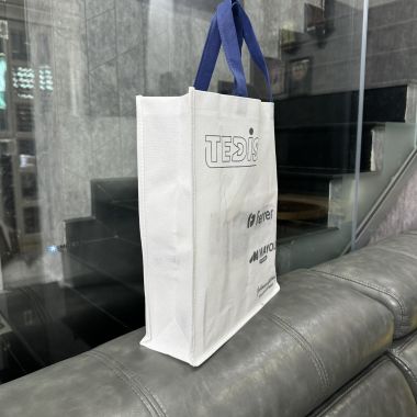Túi Vải Không Dệt In Logo Theo Yêu Cầu – Giá Rẻ, Bền Đẹp | Quà Tặng Nhanh