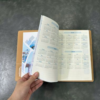 Sổ Bìa 5 Thiết Kế & In Logo Theo Yêu Cầu – Sổ Tay Văn Phòng Cao Cấp