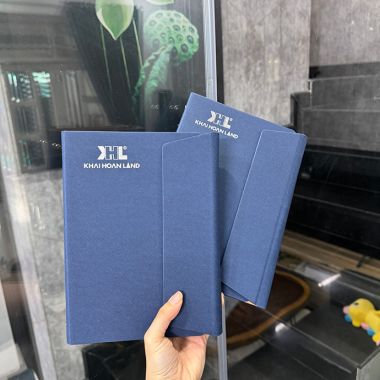 Sổ Bìa Còng Cao Cấp In Logo Theo Yêu Cầu – Quà Tặng Sang Trọng Cho Doanh Nghiệp