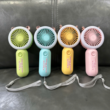 Quạt mini cầm tay tai gấu dễ thương kèm dây đeo in logo