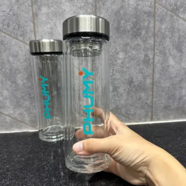 Bình Nước Thủy Tinh PHYNY In Logo – Bình Nước Hai Lớp Có Lõi Lọc Trà Cao Cấp