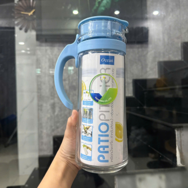 Bình Thủy Tinh Có Tay Cầm Ocean Patio 1.3L – Thiết Kế Nắp Gài Tiện Lợi, Quà Tặng In Logo Doanh Nghiệp