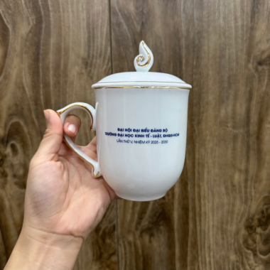 Hộp Quà Tặng Ly Sứ Và Ô Dù – Quà Tặng Sự Kiện Trang Trọng, Ý Nghĩa