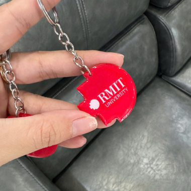 Móc Khóa Nhựa In Logo – Quà Tặng Thương Hiệu Giá Rẻ, Độc Đáo