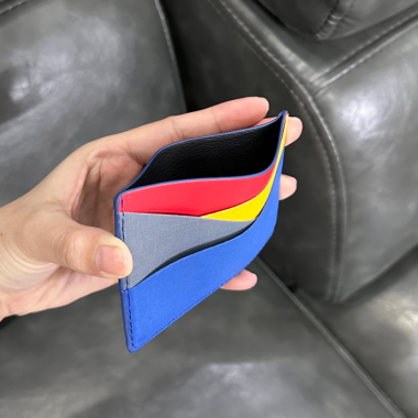 Ví Da Namecard Phối Màu Đỏ Vàng Xanh In Logo Theo Yêu Cầu
