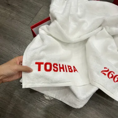 Bộ Khăn Kèm Hộp In Thêu Logo Theo Yêu Cầu – Quà Tặng Doanh Nghiệp Cao Cấp Giá Xưởng