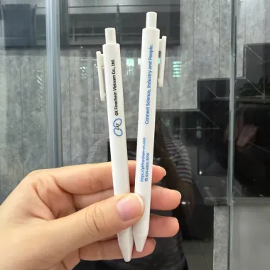 Bút Bi Nhựa In Logo Theo Yêu Cầu – Bút Bi Quà Tặng Doanh Nghiệp Giá Xưởng