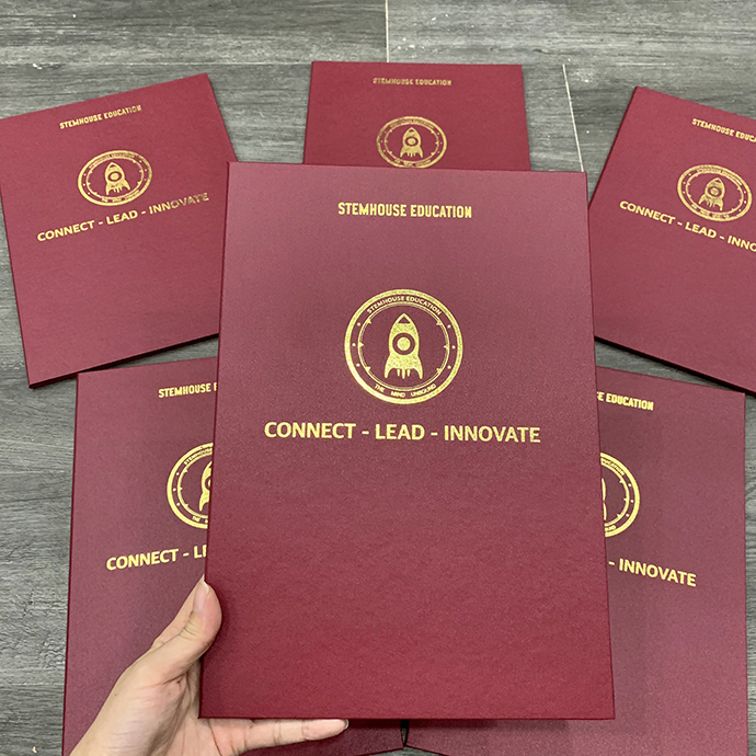 Bìa Da Đựng Hồ Sơ In Logo Theo Yêu Cầu – Sang Trọng & Chuyên Nghiệp