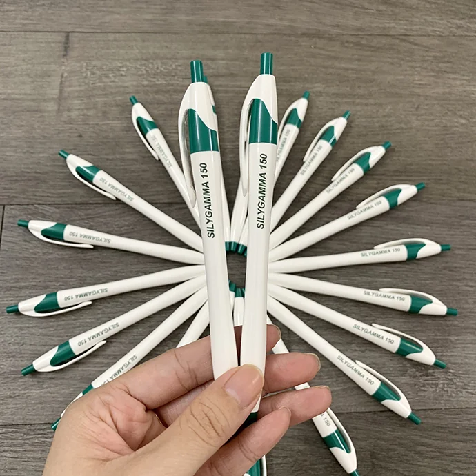 Bút Bi Nhựa Trắng Phối Xanh In Logo SILYGAMMA - Quà Tặng Quảng Bá Thương Hiệu