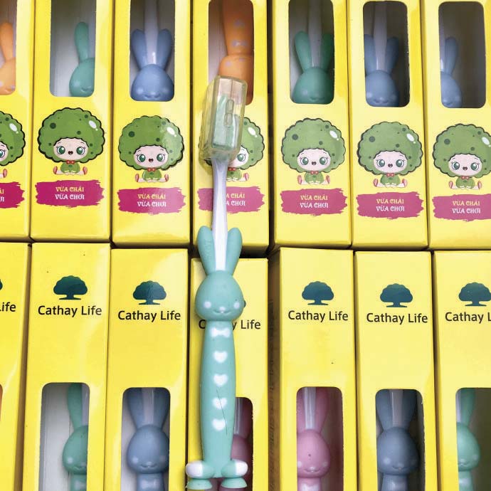 BÀN CHẢI ĐÁNH RĂNG EM BÉ CATHAY