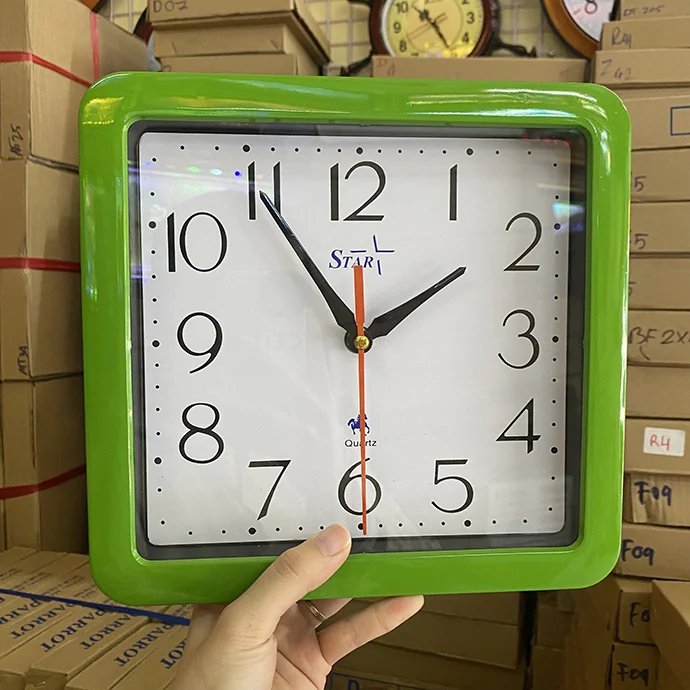 Đồng Hồ Treo Tường Đường Kính 26cm Khung Vuông - In Logo Theo Yêu Cầu