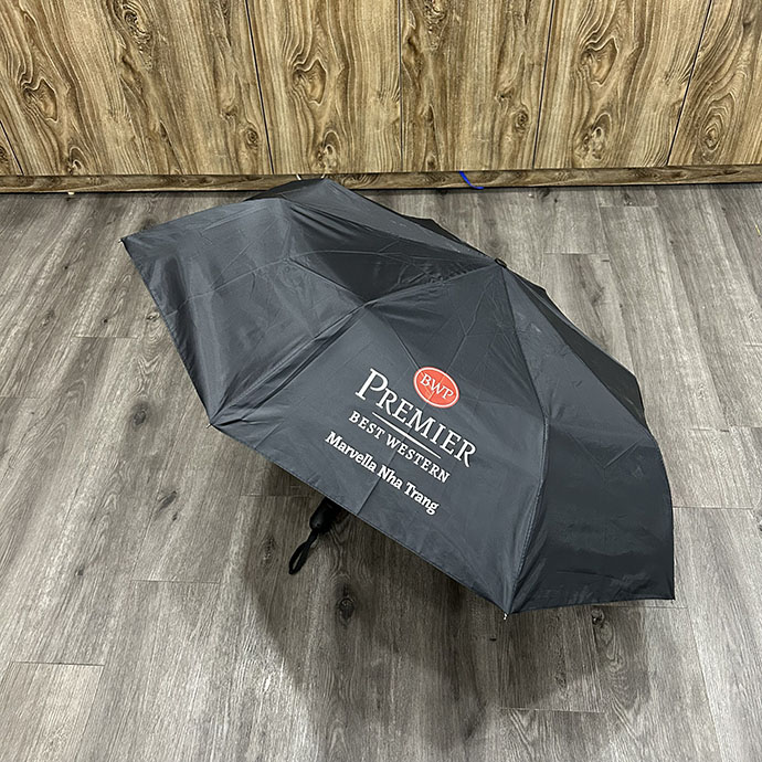 Ô Dù Gấp 3 In Logo Khách Sạn – Quà Tặng Doanh Nghiệp Cao Cấp