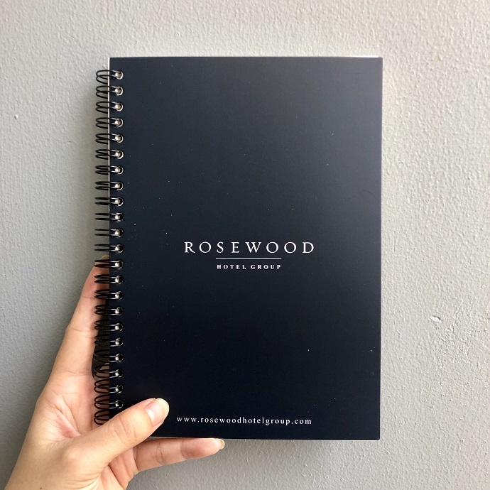 Sổ Tay Lò Xo Bìa Đen – Sổ Ghi Chép Tối Giản Cao Cấp