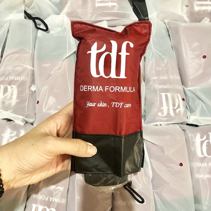 Ô Dù Gấp 3 In Logo TDF Derma Formula – Quà Tặng Quảng Cáo Cao Cấp