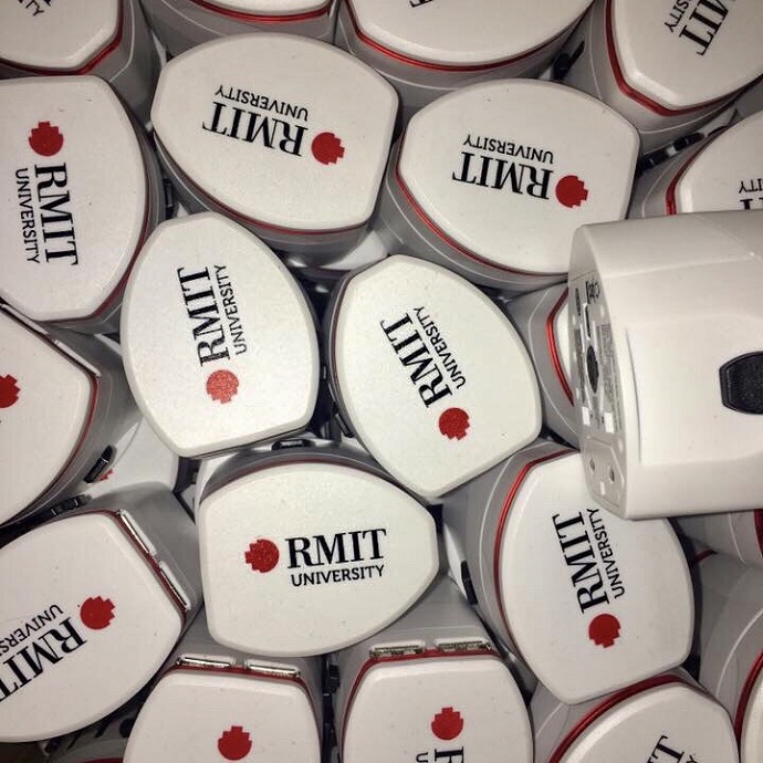 ADAPTER - SẠC ĐA NĂNG IN LOGO RMIT