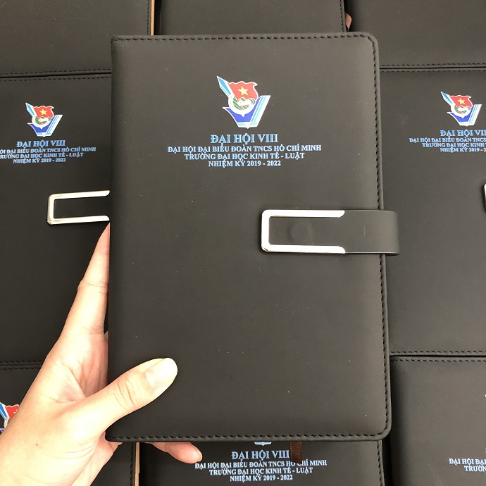 Sổ Tay Bìa Da Màu Đen Khóa Kim Loại – Sổ Ghi Chép Cao Cấp