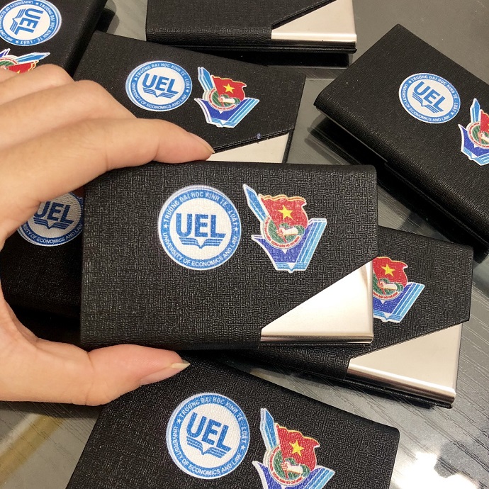 Hộp Đựng Danh Thiếp Màu Đen Viền Kim Loại – Card Holder Cao Cấp