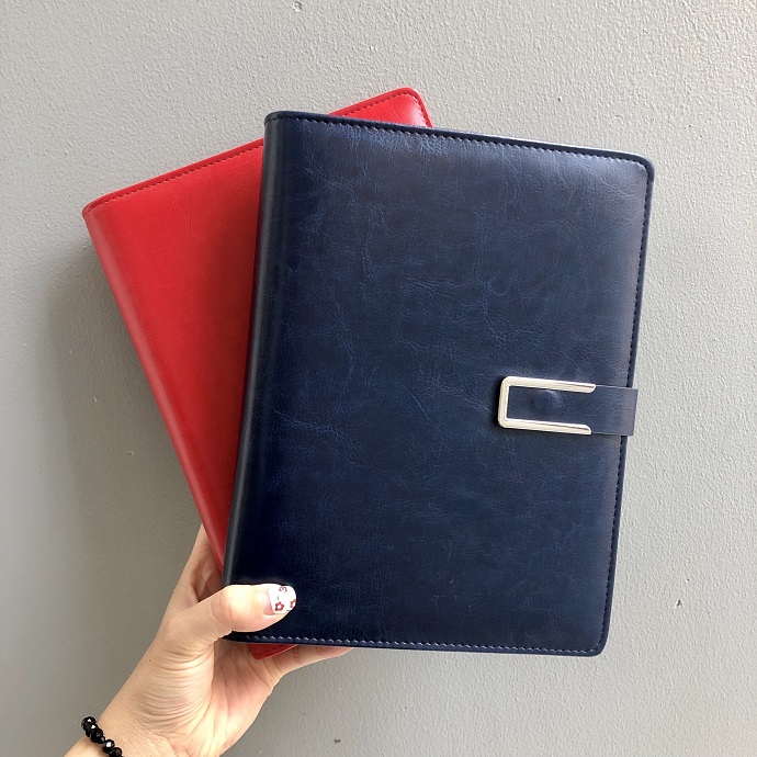 Sổ Bìa Da Cao Cấp Kèm Khóa Cài – Màu Xanh & Đỏ