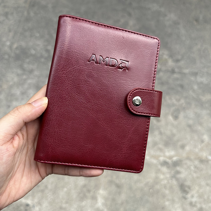 Ví Da Đựng Hộ Chiếu Màu Đỏ Đô Logo AMD – Passport Cover Cao Cấp