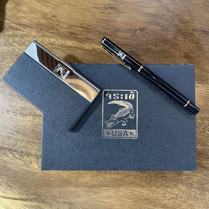 BKL 29-Bộ Giftset Bút và Hộp Namecard In Logo Crocodile - Quà Tặng Doanh Nghiệp Cao Cấp
