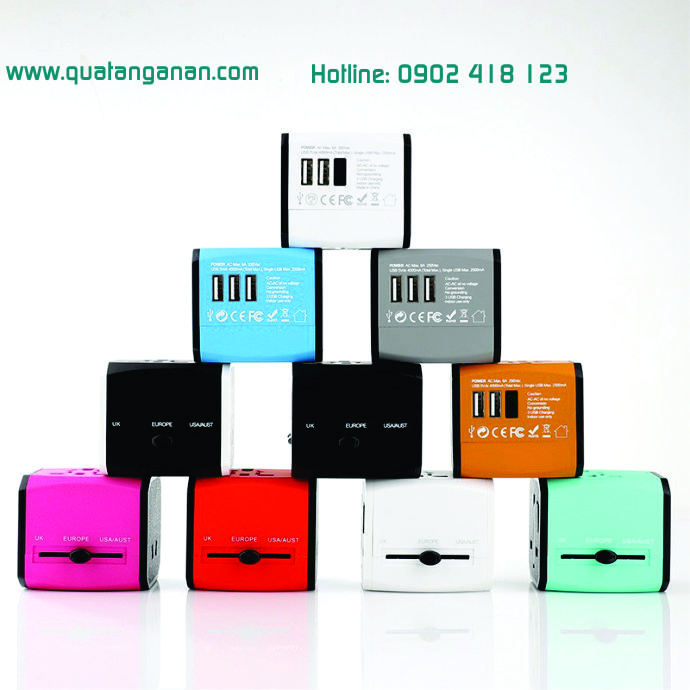 Cục Sạc Du Lịch Quốc Tế Đa Năng 3 Cổng USB – Quà Tặng Doanh Nghiệp Cao Cấp