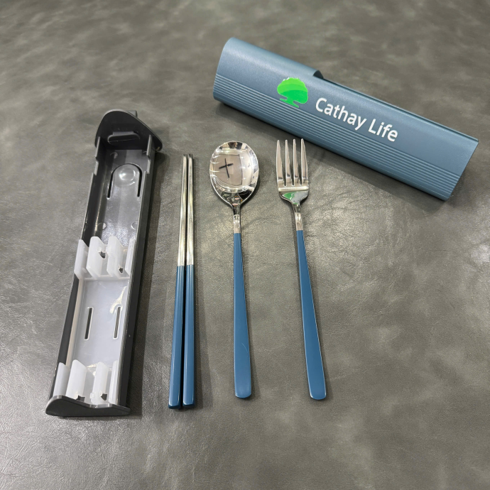 Bộ Muỗng Nĩa Đũa Inox Có Hộp – Gọn Nhẹ, Tiện Lợi Mang Theo Mọi Nơi