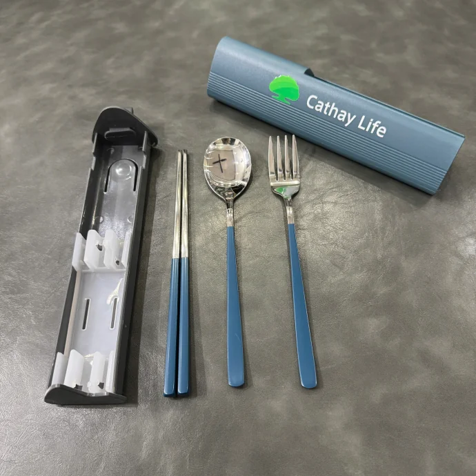 Bộ Muỗng Nĩa Đũa Inox Có Hộp – Gọn Nhẹ, Tiện Lợi Mang Theo Mọi Nơi
