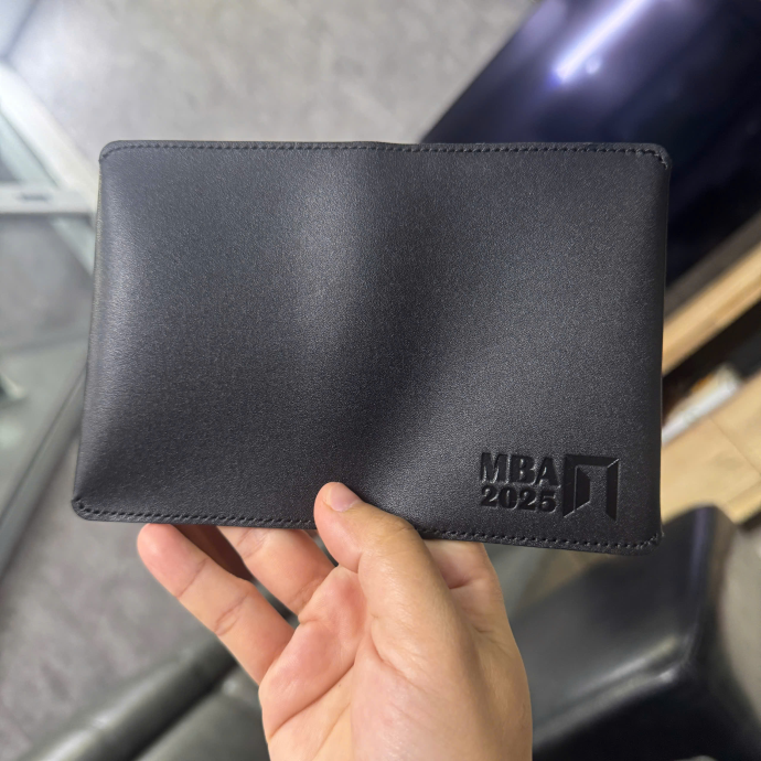 Ví Đựng Thẻ Da PU Khắc Logo – Thiết Kế Đơn Giản, Sang Trọng